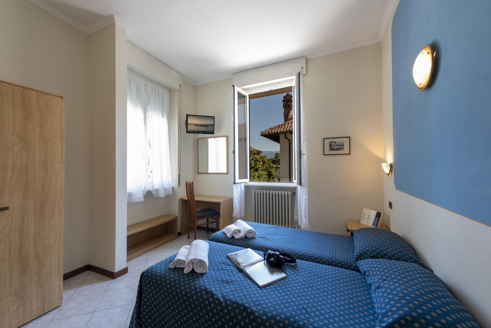 Hotel Boston Стреза Екстер'єр фото