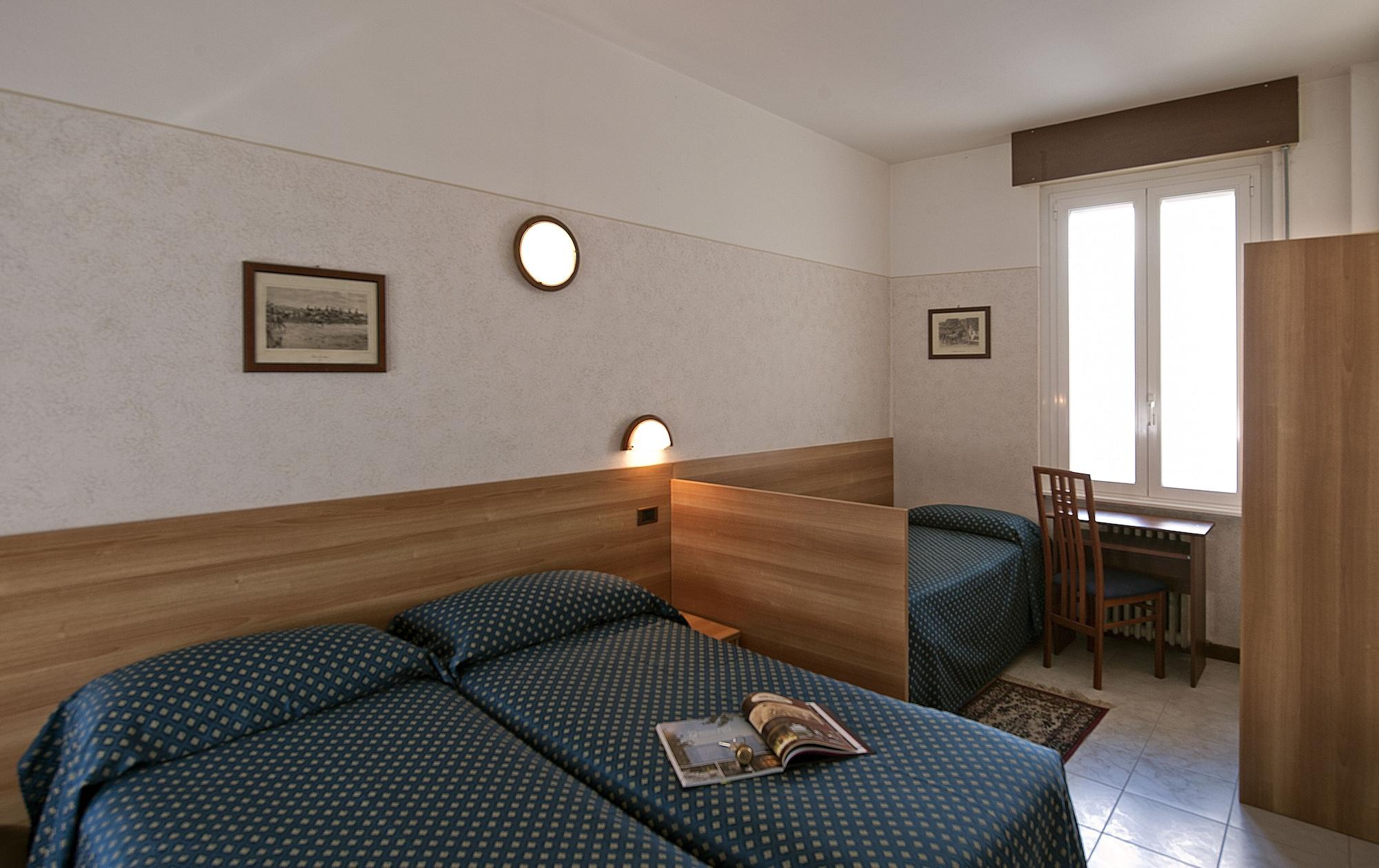 Hotel Boston Стреза Екстер'єр фото