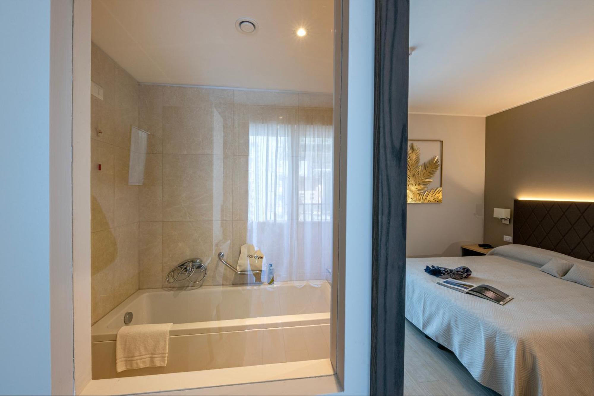 Hotel Boston Стреза Екстер'єр фото